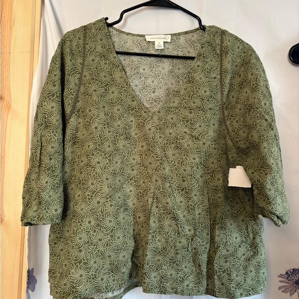 Treasure & Bond Olive Swirl Blouse